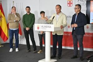 El Ayuntamiento da un nuevo paso adelante hacia una ciudad activa con ‘Patios abiertos’
