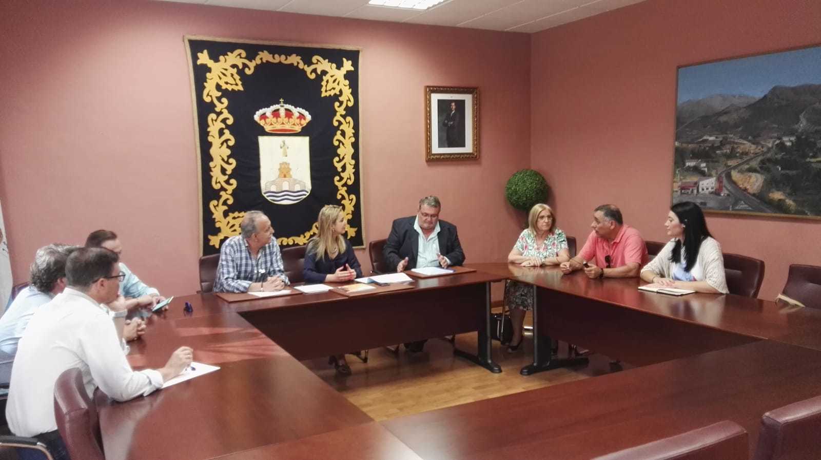 El PSOE de Roquetas recorrerá ciudades andaluzas para conocer cómo han mejorado