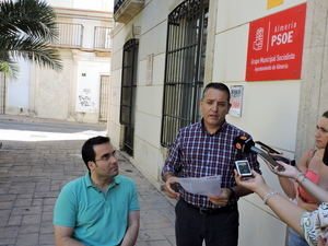 El PSOE exige explicaciones por contrataciones de personal del entorno del PP en empresas que trabajan para el Ayuntamiento