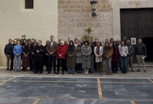 Ayuntamiento de Níjar guarda un minuto de silencio por la tragedia de Adamuz