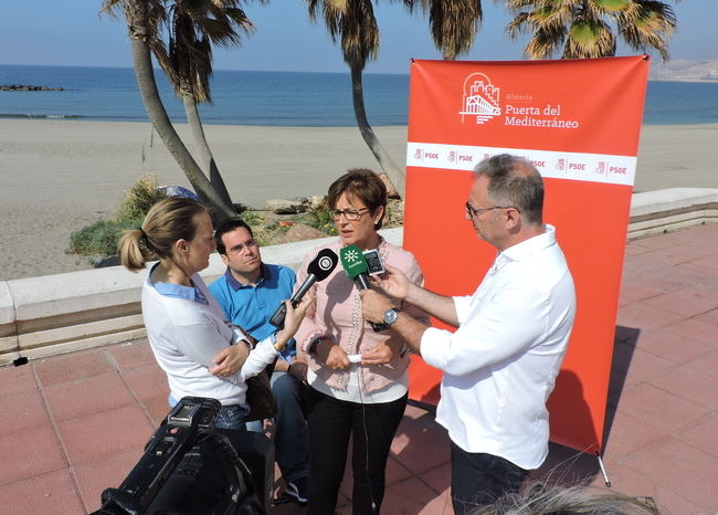 Valverde (PSOE): 'Es posible otro turismo en Almería'
