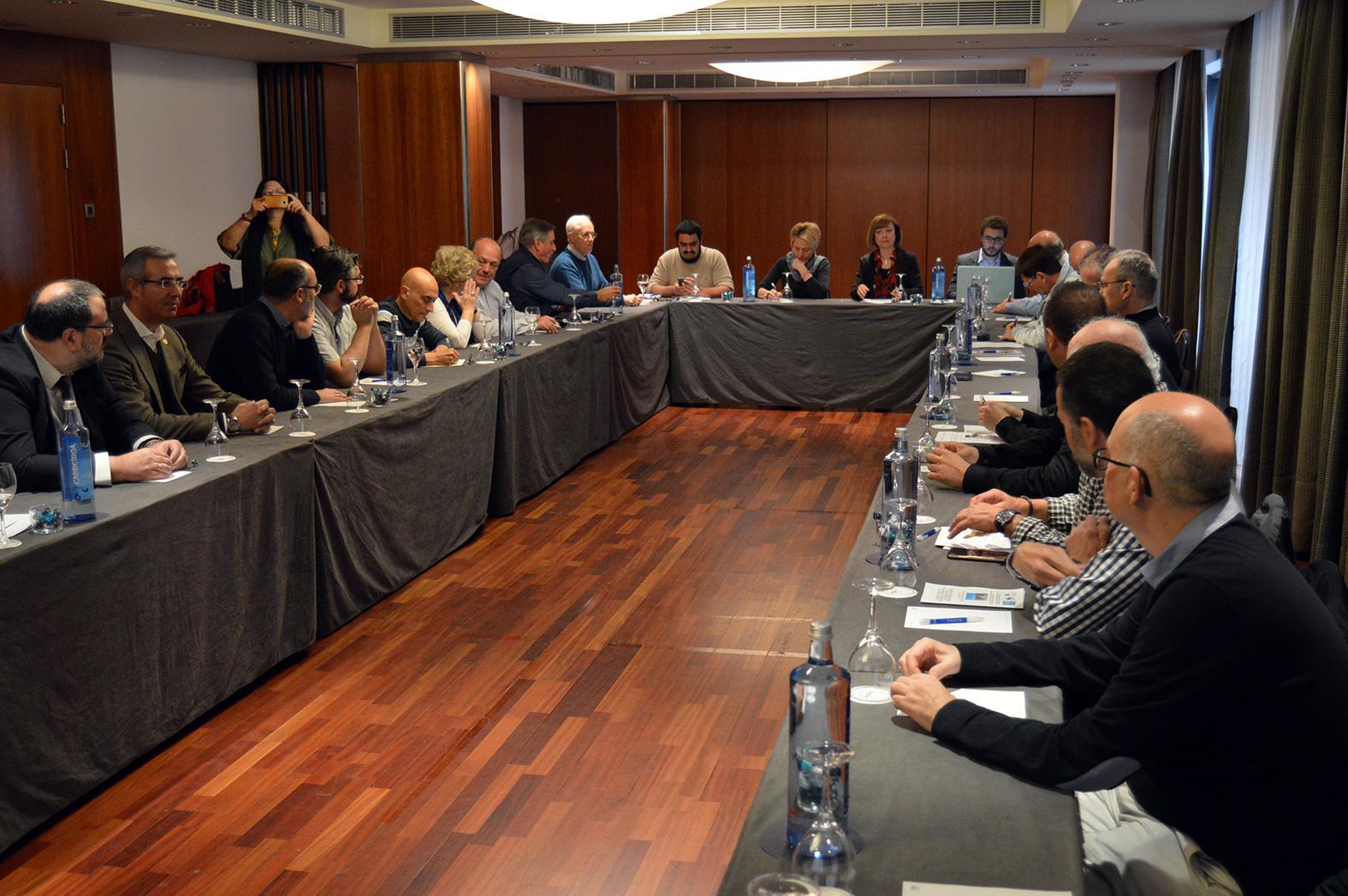 Amigos de la Alcazaba da a conocer a los partidos sus propuestas sobre el Patrimonio Cultural