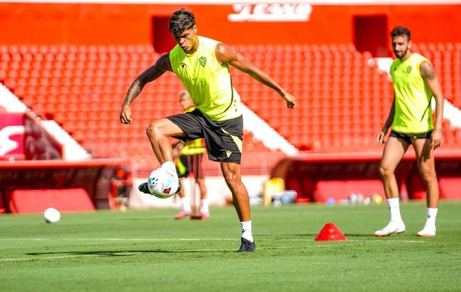Almería se despide de la pretemporada ante el Al Nassr