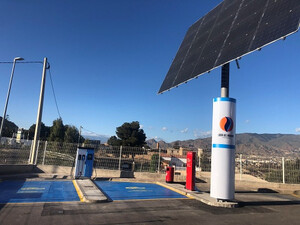 Almería se queda aislada en el impulso a las electrolineras