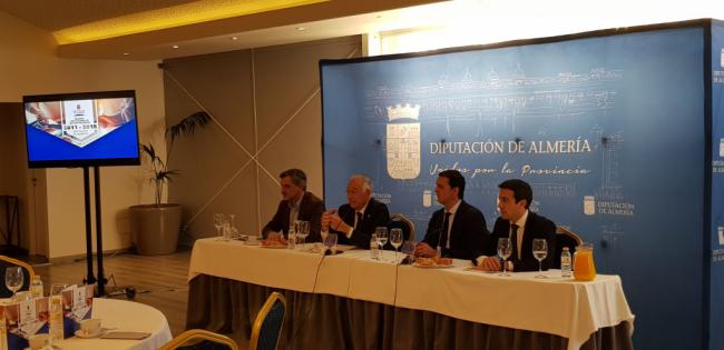 Amat dejará la presidencia de la Diputación dentro de una semana y le sustituirá Javier A. García