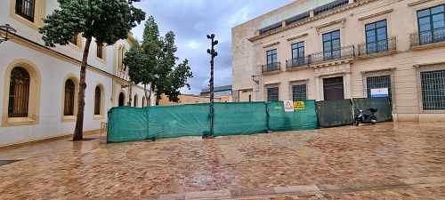 La huelga del transporte complica las obras municipales