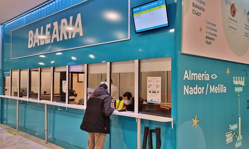 El primer ferri a Nador zarpa del Puerto de Almería con 53 pasajeros
