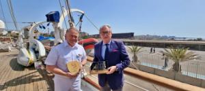 Turistas europeos, americanos y australianos del crucero ‘Star Flyer’ desembarcan en Almería
 