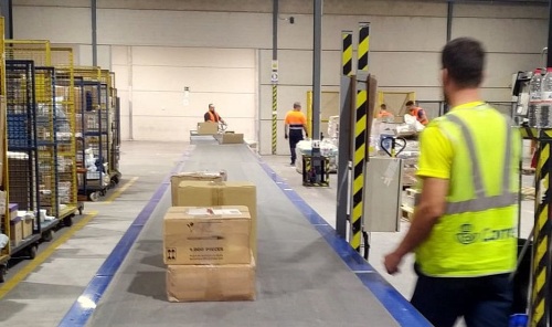 Correos mejora su actividad logística en Almería