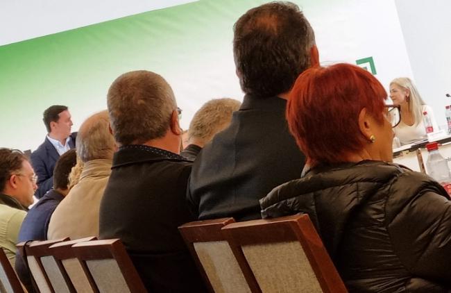 El PP deja en menos de la mitad las aulas prefabricadas en Almería
