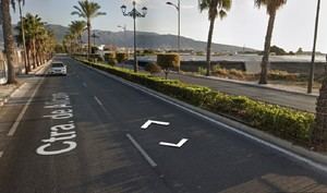 Ciclista fallece tras ser atropellado en Roquetas de Mar