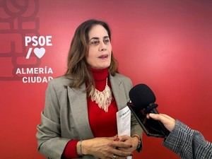 El PSOE critica incumplimientos con los bomberos de la capital