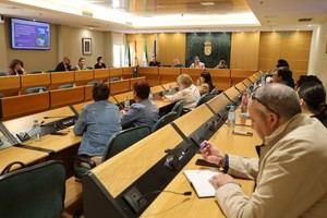 El Ejido destina 3,7 millones a la limpieza y mantenimiento de centros educativos en 2024