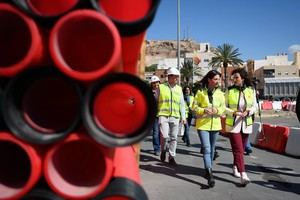 El Puerto de Almería se abrirá a la ciudad este verano