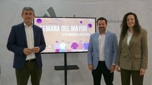 Adra celebra la Semana del Mayor con diversas actividades para los mayores