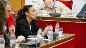 Adra regula la cesión de material municipal para asociaciones locales