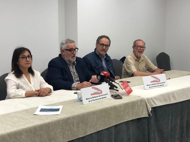 La Mesa del Tren de Almería exigirá a Renfe soluciones tras un marzo lleno de retrasos