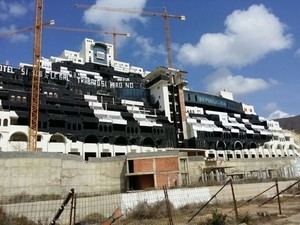 El alcalde de Carboneras inicia el proceso para revisar la licencia del hotel Algarrobico