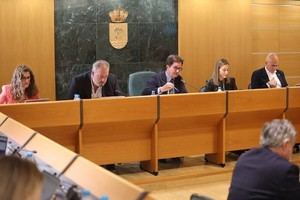 El Ejido exige al Gobierno frenar la inmigración ilegal y aplicar la Ley de Extranjería