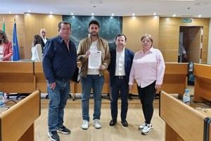 El Ejido impulsa mejoras en las conexiones de autobús con la UAL para jóvenes estudiantes