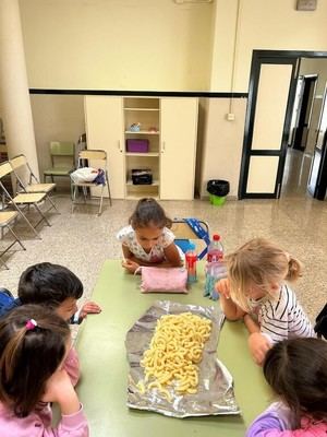 Cerca de 40 familias de Dalías disfrutan de la Ludoteca en Semana Santa