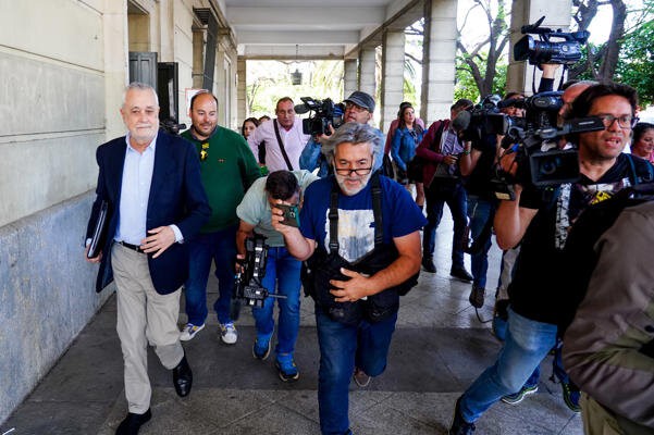 La Audiencia de Sevilla deliberará sobre elevar al TJUE sentencias del TC por los ERE