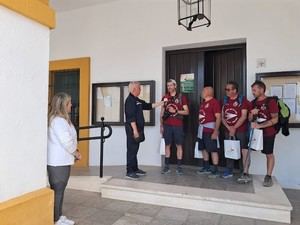 Dalías inicia su primera peregrinación hacia el Cristo de la Luz desde Sevilla