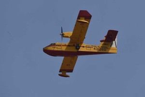 Desalojo preventivo de 400 personas en Alfaix por incendio en Los Gallardos