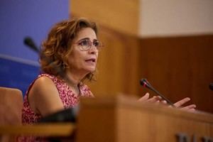 Montero llama a la unidad tras el trágico incendio en Los Gallardos