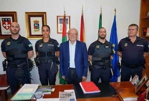 Vícar suma tres nuevos policías locales a su plantilla