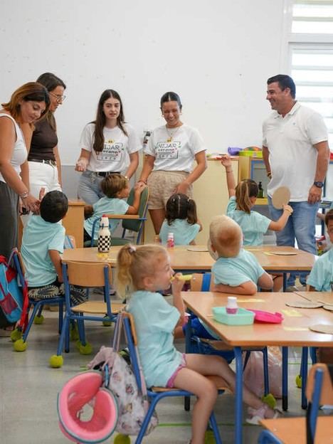 Más de 300 niños disfrutan de las escuelas de verano gratuitas en Níjar