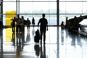 Más de mil viajeros italianos identificados en España tras reactivación de controles fronterizos