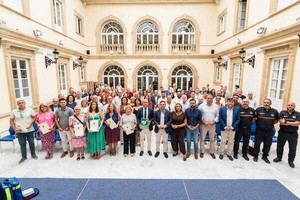 Desfibriladores y formación en RCP para 91 municipios de Almería