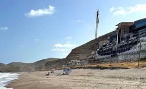 La Junta avanza en la demolición del hotel de El Algarrobico