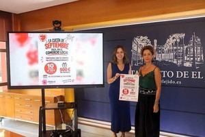 El Ejido lanza campaña para fomentar compras locales en la vuelta al cole