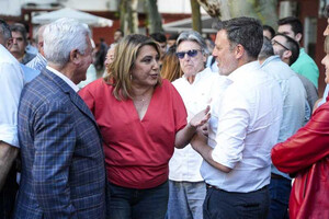 Susana Díaz critica las explicaciones de Zapatero sobre las joyas y las considera peores que su silencio