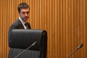 Sumar luchará por la expropiación del piso de Maricarmen tras el rechazo de Bolaños