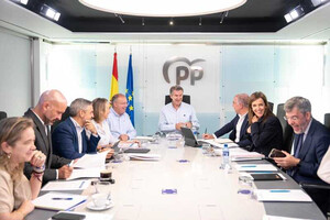 El PP critica la corrupción del PSOE tras la citación del exjuez Sáenz de Tejada