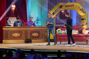 Sánchez promete mantener La Revuelta en TVE si sigue gobernando