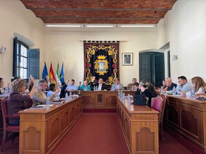 Níjar destina 3,75 millones a limpiar calles y playas en 2027