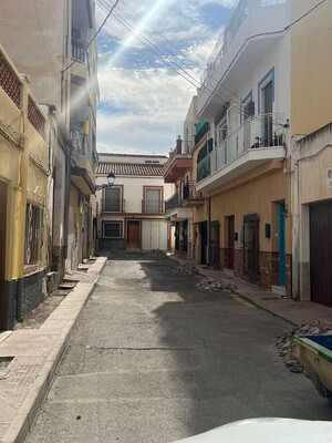 Cuevas inicia las obras de mejora de la calle San Manuel con fondos del PFEA