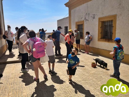 La Asociación ANDA visita el faro de Mesa Roldán