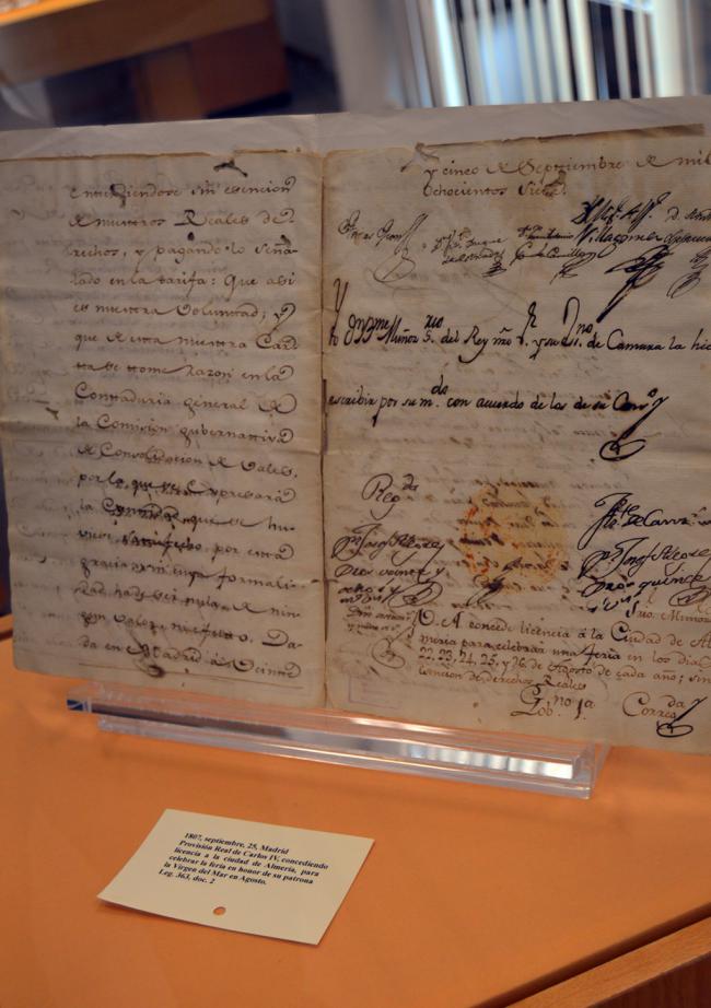 Avanza la digitalización de expedientes del siglo XX en Archivo Municipal de Almería