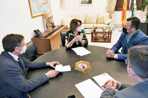 El PSOE de Olula del Río lleva al Parlamento las deficiencias educativas y sanitarias