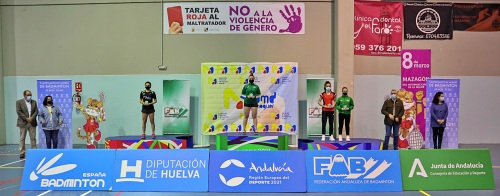 Mercapinturas es plata en el Máster Jóvenes Mazagón de bádminton