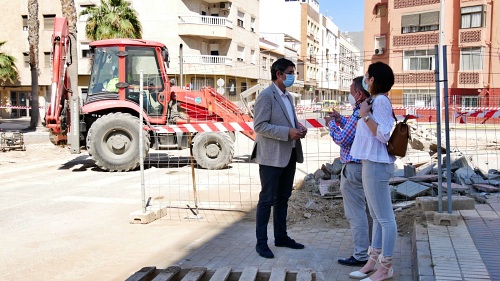Se acaban las obras que mejoran la circulación en el entorno de la Ermita en Adra