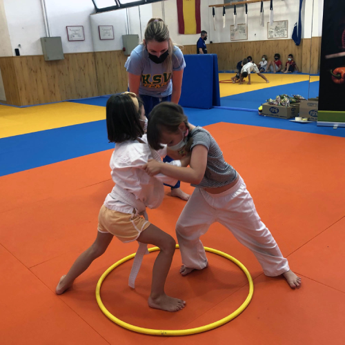 Se celebra la competición para menores de 12 años de los Juegos Deportivos Municipales de Lucha