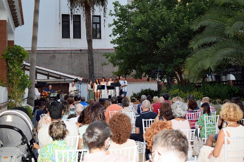 El Museo Doña Pakyta se llena con la belleza del góspel, el jazz y el teatro