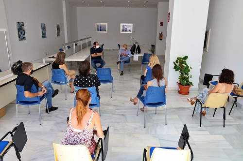 Administradores de Fincas en Almerimar abordan los problemas de la señal de TV