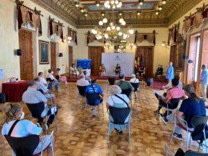La Comisión contra los cortes de luz informa a las asociaciones vecinales